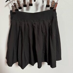 Elegant Black Pleated Skirt
